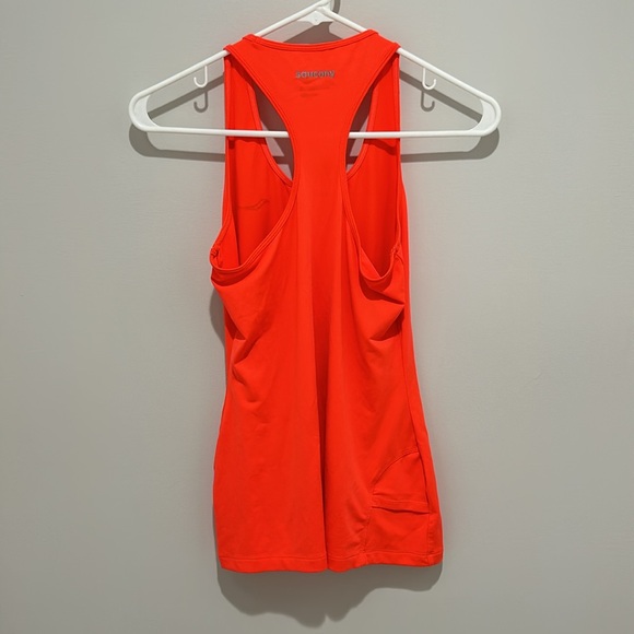 Saucony neon workout tank | small - Picture 4 of 4